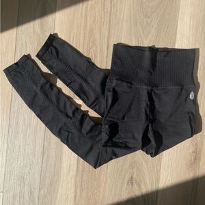 FREE PEOPLE • Black Leggings